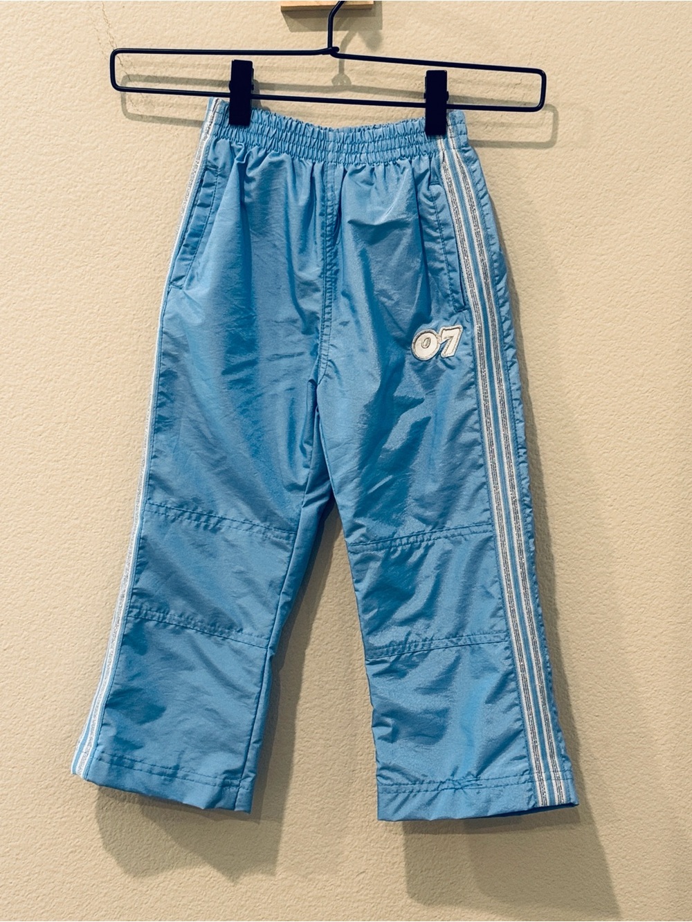 Vintage 90s Y2K Kids Blue Athletic Track Pants with Sparkly Side Stripes 5T